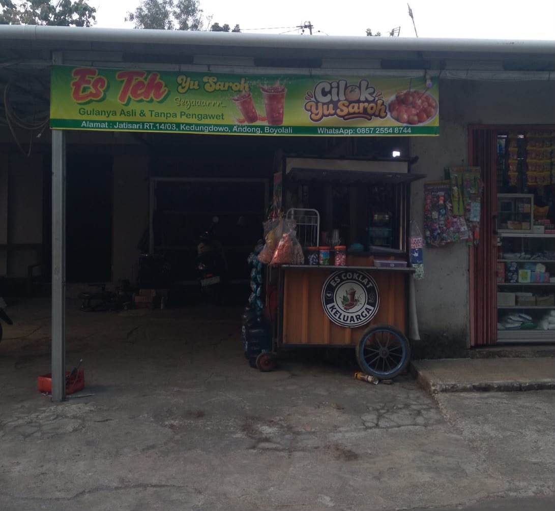 Cilok, Aneka Jajanan & Minuman Segar Yu Saroh - foto 1